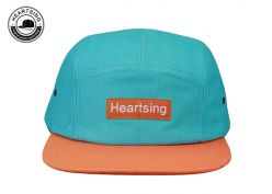 Шляпа С Кожаным Ремешком из 5 Панелей Зеленого и Оранжевого Цветов И Кожаной Нашивкой Спереди