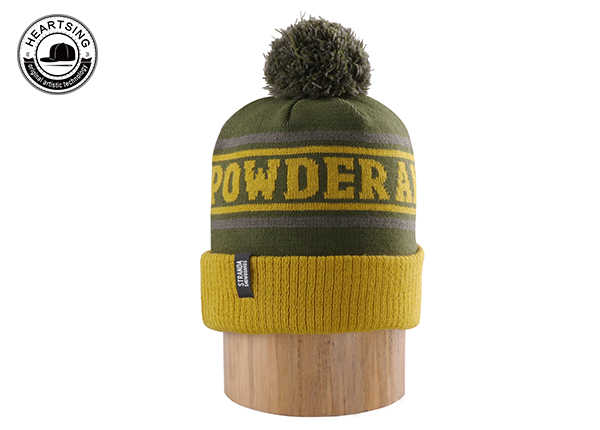 на заказ beanie.jpg оптовая продажа модной зимней вязаной одежды в желто-зеленую полоску