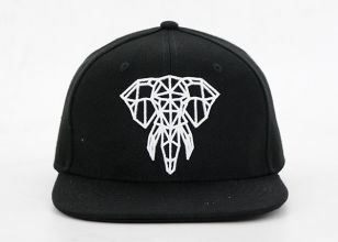 Черные шляпы Snapback с вышивкой на 6 панелях, вышитые на заказ