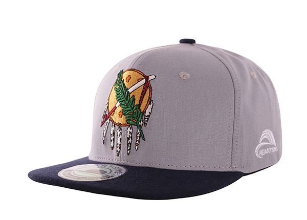 Изготовленная на заказ мужская светло-серая винтажная шляпа Snapback с 6 панелями и темно-синим козырьком