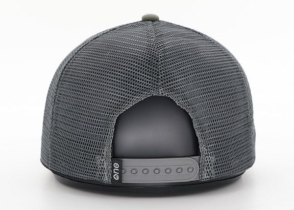 Задняя часть изготовленной на заказ шляпы дальнобойщика Snapback с 5 панелями