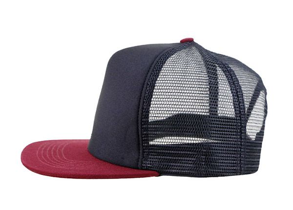 Сторона изготовленной на заказ пустой шляпы дальнобойщика Snapback из пенопласта