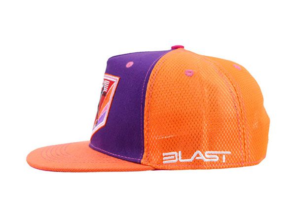 Боковая часть неоновой шляпы дальнобойщика Snapback с нашивкой