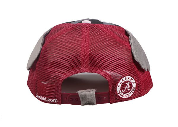 Задняя часть изготовленной на Заказ Камуфляжной Бейсболки С Крылышками По Бокам