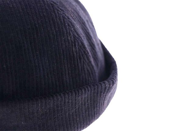 Бейсболка из вельвета на заказ без купюр